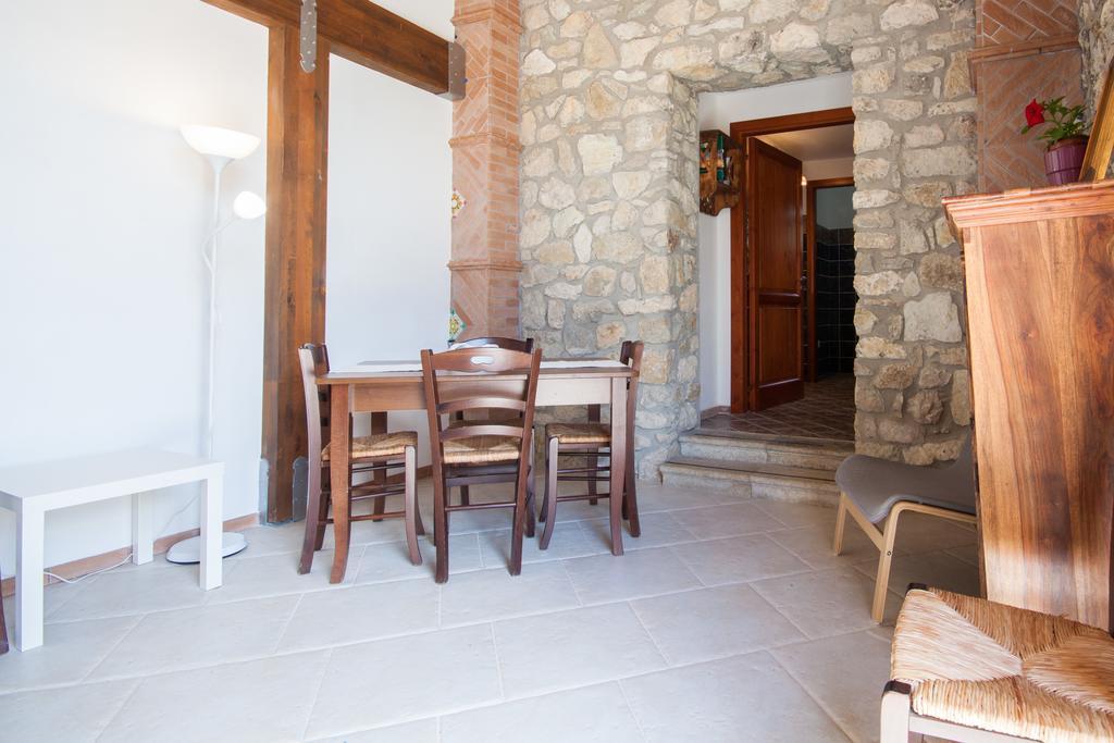 Antico Casale Siciliano Guest House Balata di Baida Bagian luar foto